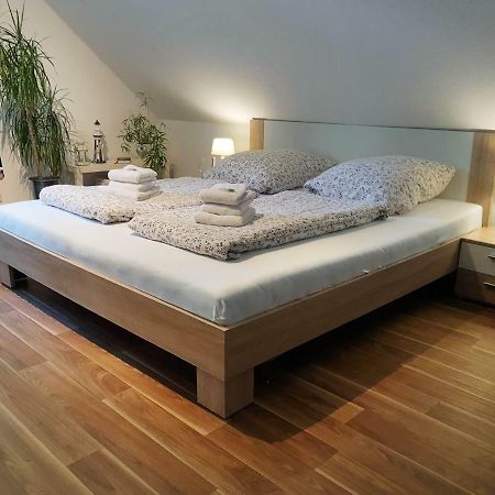 Charmante Ferienwohnung 3 Zimmer Kueche Bad Zentrale Lage Hagen im Bremischen Esterno foto