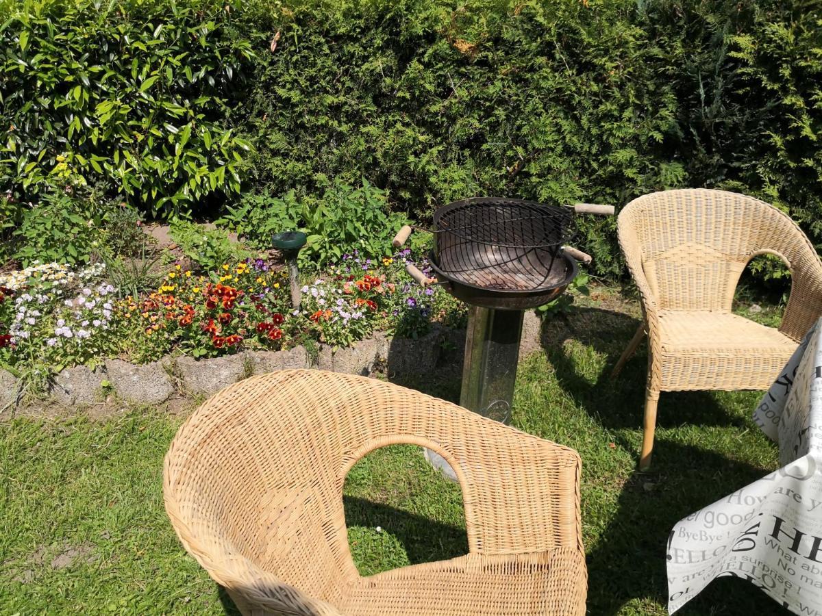 Charmante Ferienwohnung 3 Zimmer Kueche Bad Zentrale Lage Hagen im Bremischen Esterno foto
