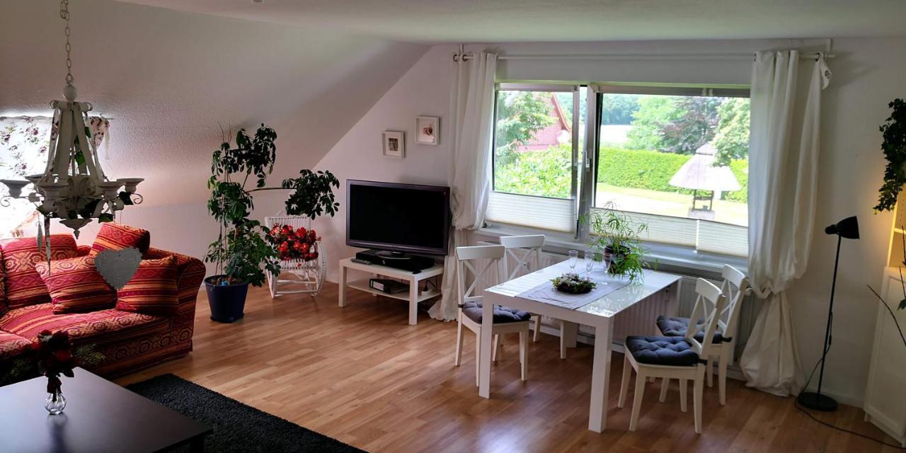Charmante Ferienwohnung 3 Zimmer Kueche Bad Zentrale Lage Hagen im Bremischen Esterno foto