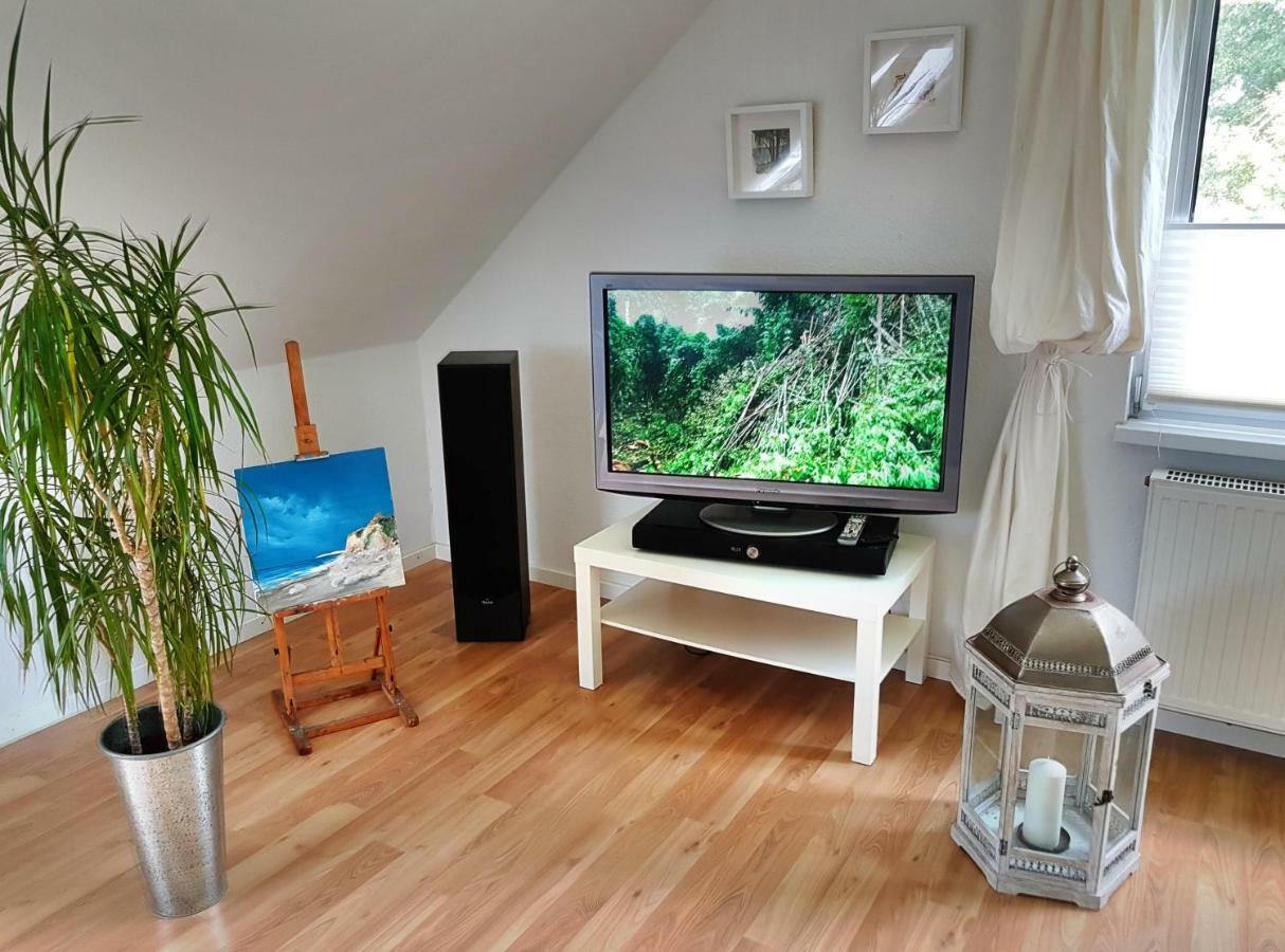 Charmante Ferienwohnung 3 Zimmer Kueche Bad Zentrale Lage Hagen im Bremischen Esterno foto