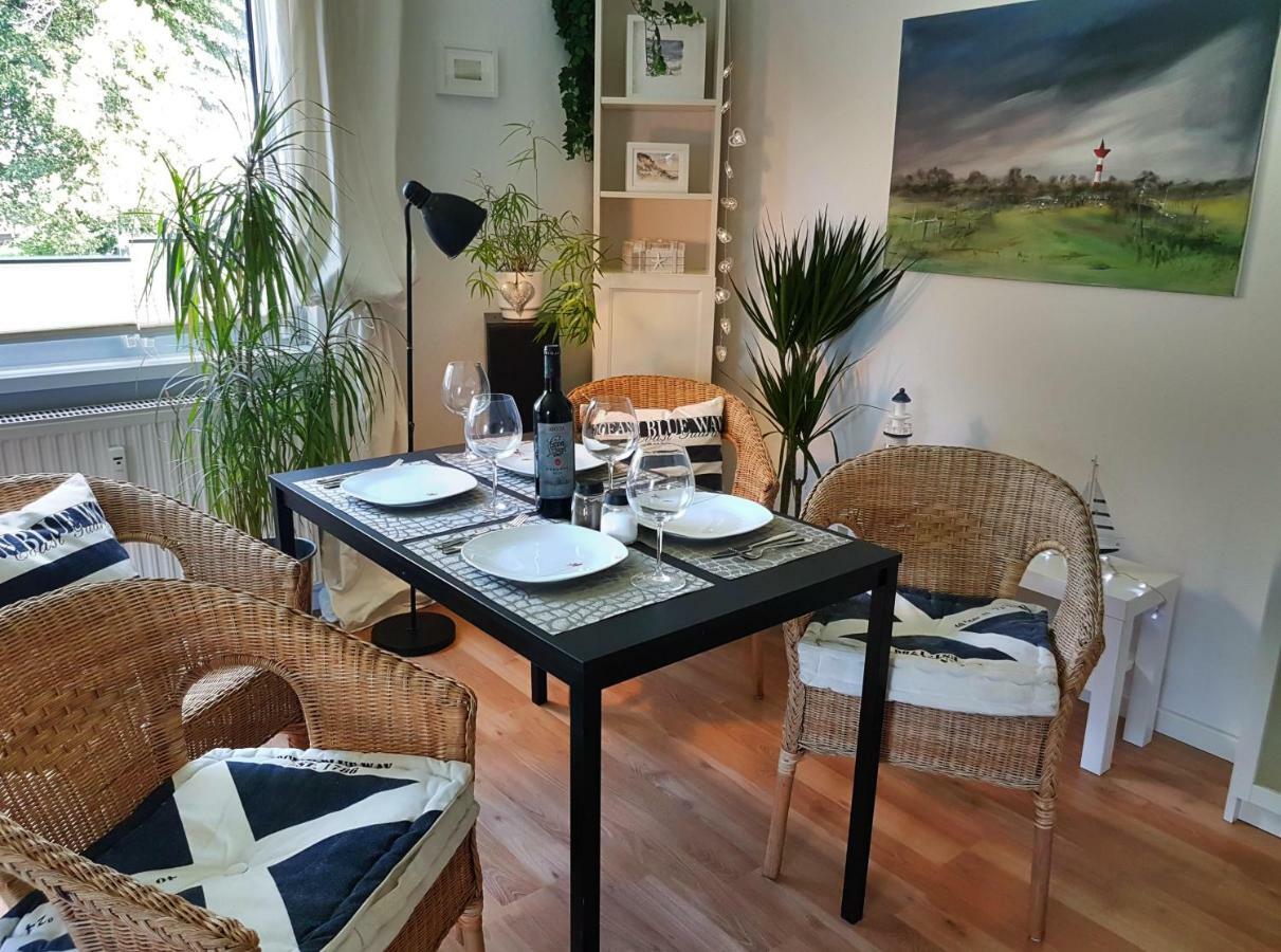Charmante Ferienwohnung 3 Zimmer Kueche Bad Zentrale Lage Hagen im Bremischen Esterno foto